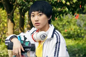 妈妈们放轻松！孩子早恋来得快去得也快，不要太敏感啦视频封面
