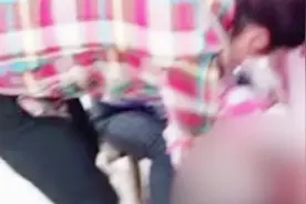 宝宝着急看世界 孕妇街边站着生产仅用十分钟视频封面