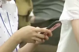 这个软件能让手机自动锁屏！专“治”低头族！视频封面