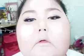 不要说胖妹化妆不上镜，3个步骤让胖妹秒变美女，放大双眼显脸小视频封面