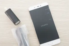 小米手机自带抢红包功能，只需打开这个开关，再也不怕错过红包了视频封面
