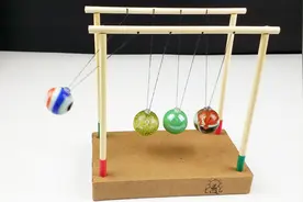 放在办公桌上时尚又炫酷，教你制作牛顿摆球