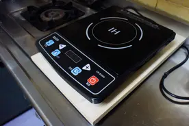 做饭天然气和电磁炉哪个好？天然气效率这么低，你还会选择吗视频封面