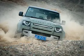 试驾全新路虎卫士110图片