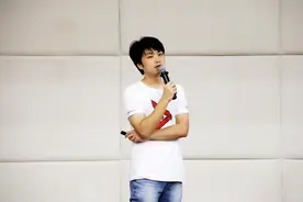 当SKY成为李晓峰，电竞王者“钛度”归来图片