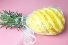 菠萝为什么一定要用盐水泡？吃了这么多年，你知道具体原因吗？视频封面