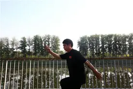 民警中的武术高手董亚生：习武助我破获要案图片