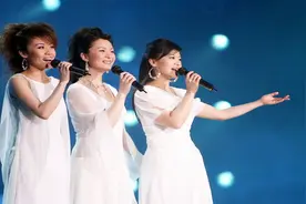 黑鸭子组合的美女一首《好人好梦》，堪称最美和声！视频封面