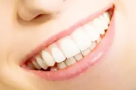 0-21岁之间长牙 换牙的全过程，看我们换牙时牙齿是怎么移动的视频封面