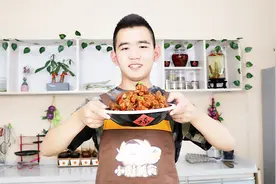 彪弟教你在家炖：啤酒猪蹄、全家人喜欢吃、做法一看就学会！视频封面
