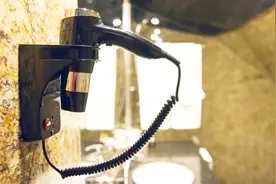 润锦说丨少儿丨电吹风治疗感冒的使用方法视频封面