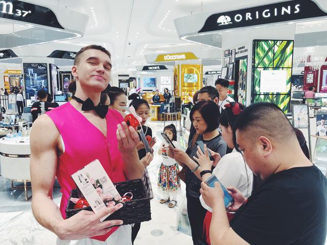 施丹兰泡泡浴可以当身体乳吗