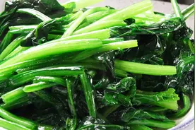 菠菜不传之秘籍，这样做，不焯水1分钟去草酸钙，口味才真棒！