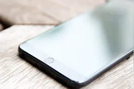魅族掉队了？刚刚发布的这款手机，被称为2018年最差旗舰机视频封面