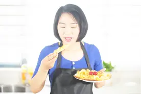 这个苹果有派头，详解家庭版苹果派的做法，刚出锅就被一抢而空视频封面