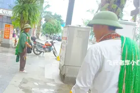 来到云南河口，发现越南男人都喜欢戴这种帽子，为什么呢？视频封面