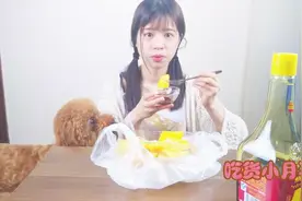 教你怎么吃“云南芒果”，只要一小碟酱油，自制风味芒果！