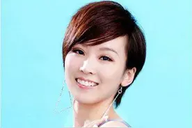 吴京妻子谢楠 曾主持黑龙江卫视周末黄金档综艺节目《快活武林》图片