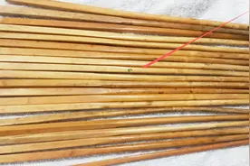 筷子每用7天就会附着大量细菌，用它泡一下，干净卫生不易长细菌视频封面