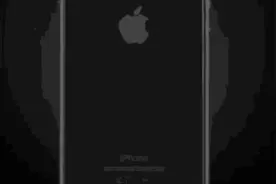 苹果再次陷入限制门事件，iPhone 8X充电百分之80充不进去视频封面