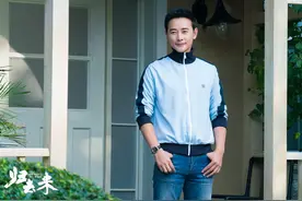 《归去来》热播罗晋饰演书澈 一演戏就变身“完美主义强迫症”图片