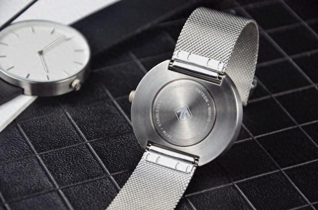 �ձ������ǻ�о+3ATM��ˮ������С����Ʒ��ʯӢ������