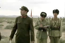 为了国家科研实验，两位将军带着部队挺进天然戈壁滩，建立试验场视频封面