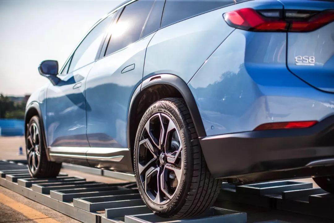 蔚来ES8_高性能智能电动7座SUV_蔚来es8