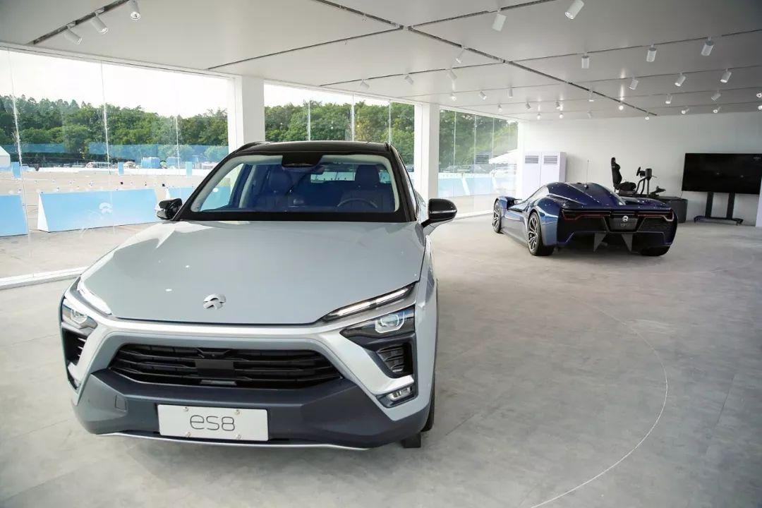 蔚来es8_蔚来ES8_高性能智能电动7座SUV