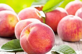 奇怪 毛桃里面为何有胶？专家两招教您挑出甜桃视频封面