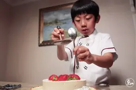 山东9岁小孩成甜品大师，为家人量身定制健康甜品，超暖心视频封面