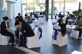 在4S店买车开发票，金额一定别低于这个数，否则车子出问题吃大亏视频封面