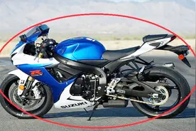 国内售价8万元的铃木GSX-R750摩托车，你想要的配置这辆车都有！视频封面