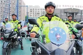 “爱心助考”贴开领限行车主快来图片