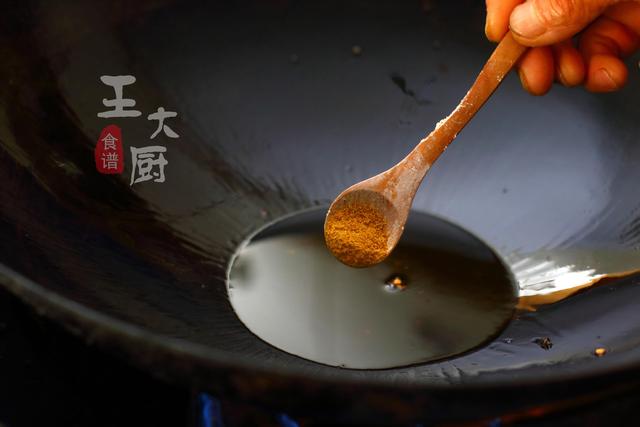 家常菜油焖辣椒经典做法，不油不腻，非常下饭，美味就这么简单