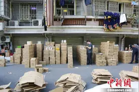 杭州查获8万余瓶假冒日化用品 海飞丝飘柔六神全是假的，流向多地图片