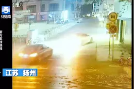 江苏扬州：宝马车深夜爱追尾 专撞“醉猫”有隐情视频封面