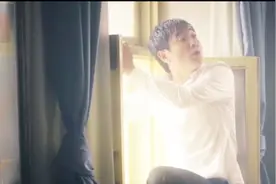 这段是真感人！夏洛：妈别哭了 我不想在梦里还看见你哭！视频封面