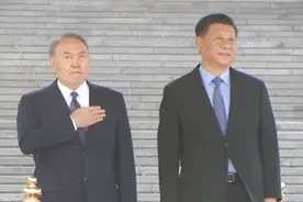 习近平举行仪式欢迎哈萨克斯坦总统访华视频封面