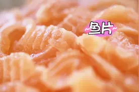 虹鳟鱼是不是三文鱼，能不能生吃？砖家来告诉你视频封面