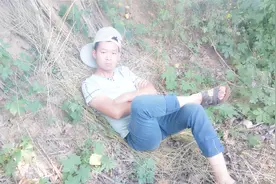 打工仔改编《打工一年穷一年》，太好听太有才了，句句入心