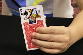 魔术揭秘：透视扑克牌，特异功能？原来这么简单！视频封面