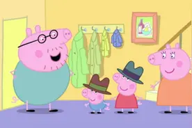 佩奇和乔治长大了想做著名的侦探，猪爸爸给他们戴上侦探帽子！