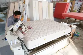 每天都在睡的席梦思床垫，1分钟了解它是如何制造的视频封面