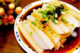 夏季消暑凉拌小菜，调凉粉，这样做才好吃，你拌对了吗？视频封面