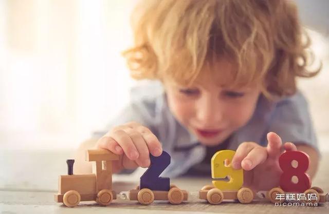 又有小孩模仿动画片摔成骨折!不怪动画片只怪家长教育不到位