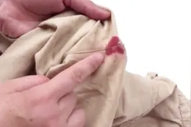 衣服上再干的血渍，用它一搓就洗掉，一点痕迹都没有，赶快试试视频封面