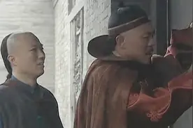 老父亲竟要娶儿子女友为妻，儿子回家大闹，可听见父亲声音就怂了视频封面