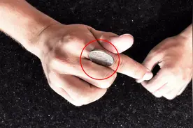 魔术教学，单手滚硬币，手法技巧，原来这么简单