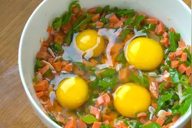 荷包蛋不要水煮了，这样吃才叫爽，零失误还不散，做法超简单